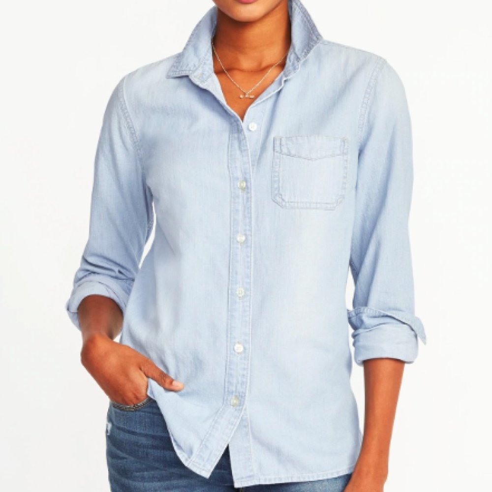 Old Navy Classic Chambray The Classic Shirt